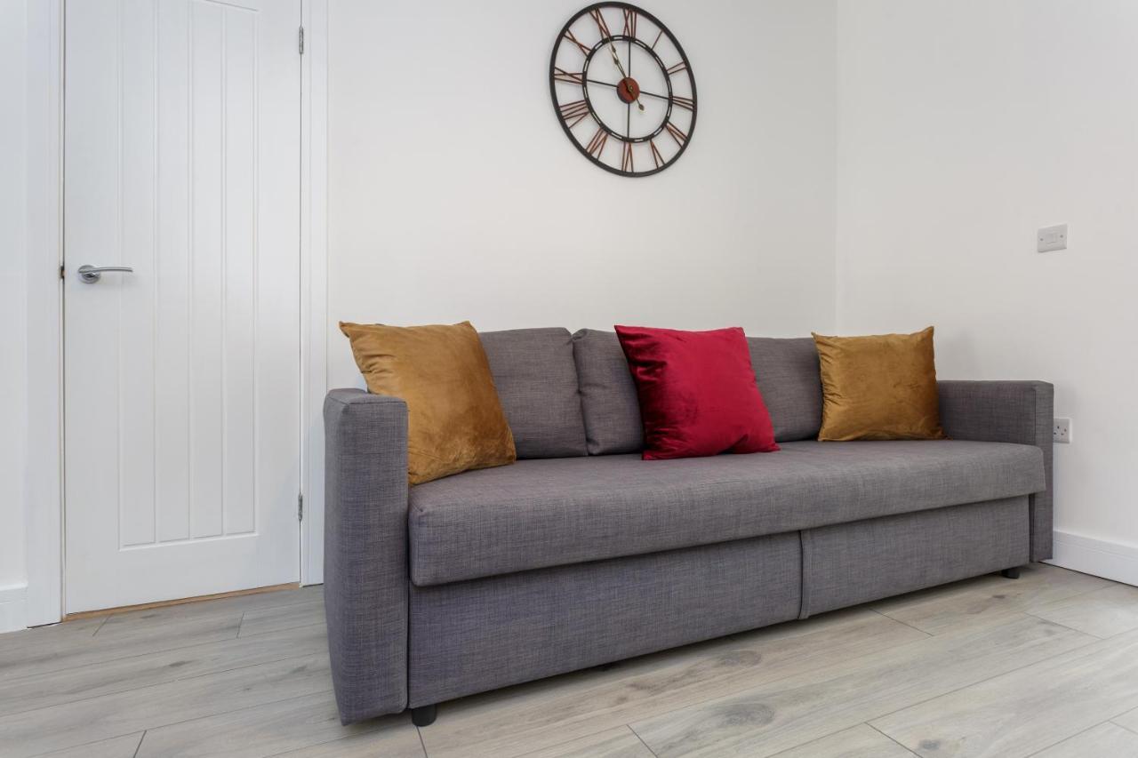 Harold House - Modern Open Plan 4 Bedroom, 3 Bathroom House In Central Southsea, Portsmouth Bagian luar foto