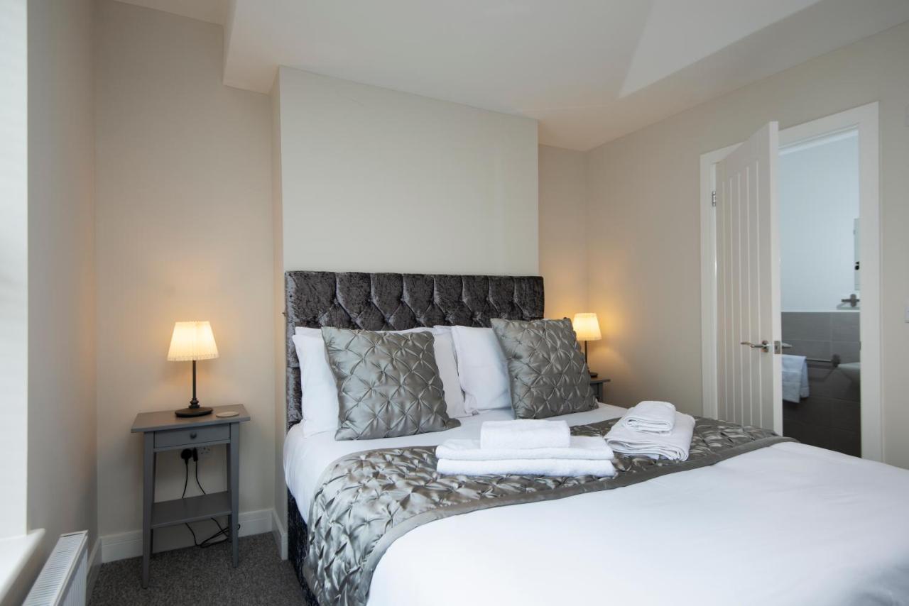 Harold House - Modern Open Plan 4 Bedroom, 3 Bathroom House In Central Southsea, Portsmouth Bagian luar foto