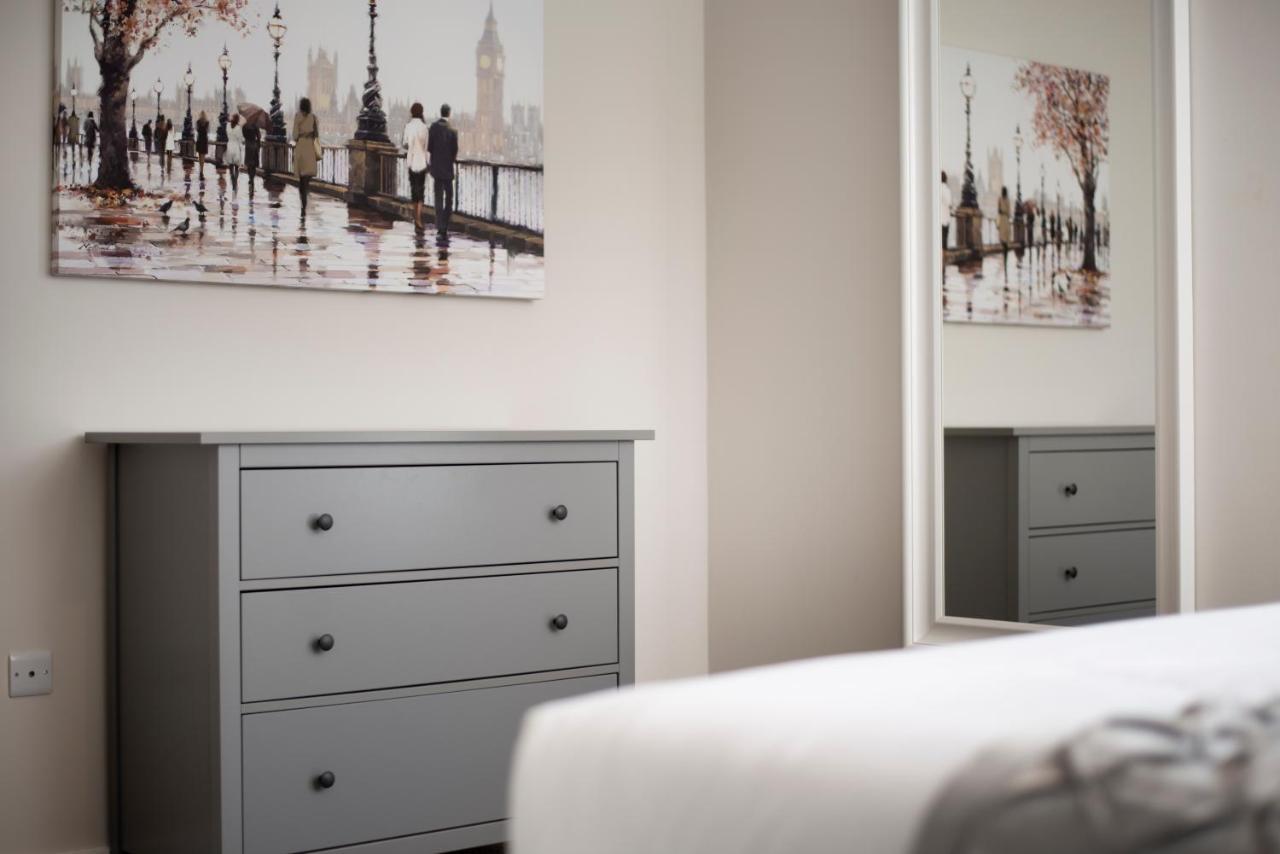 Harold House - Modern Open Plan 4 Bedroom, 3 Bathroom House In Central Southsea, Portsmouth Bagian luar foto